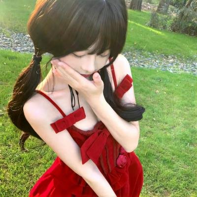 情迷希拉曼地：璀璨名姝海报