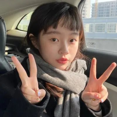 赤月海报